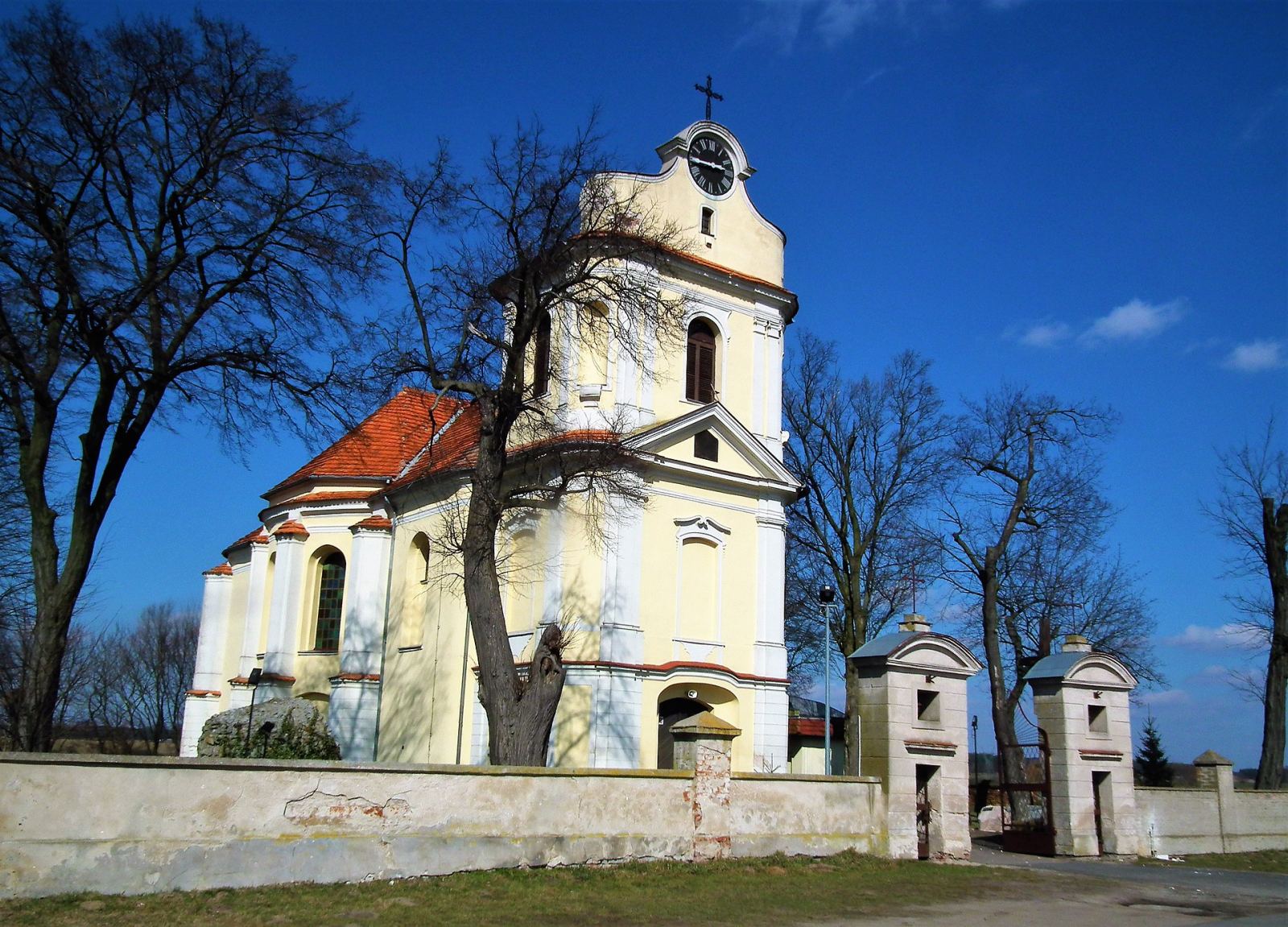 Kościół parafialny pw. św. Mikołaja, Siedlec
