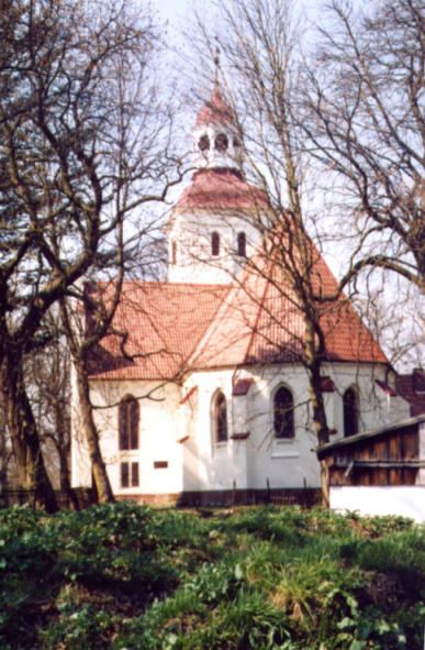 Kościół parafialny pw. Matki Boskiej Częstochowskiej, Duninowo