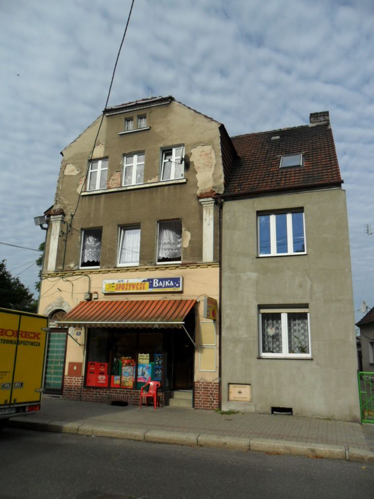 Dom, Gubin