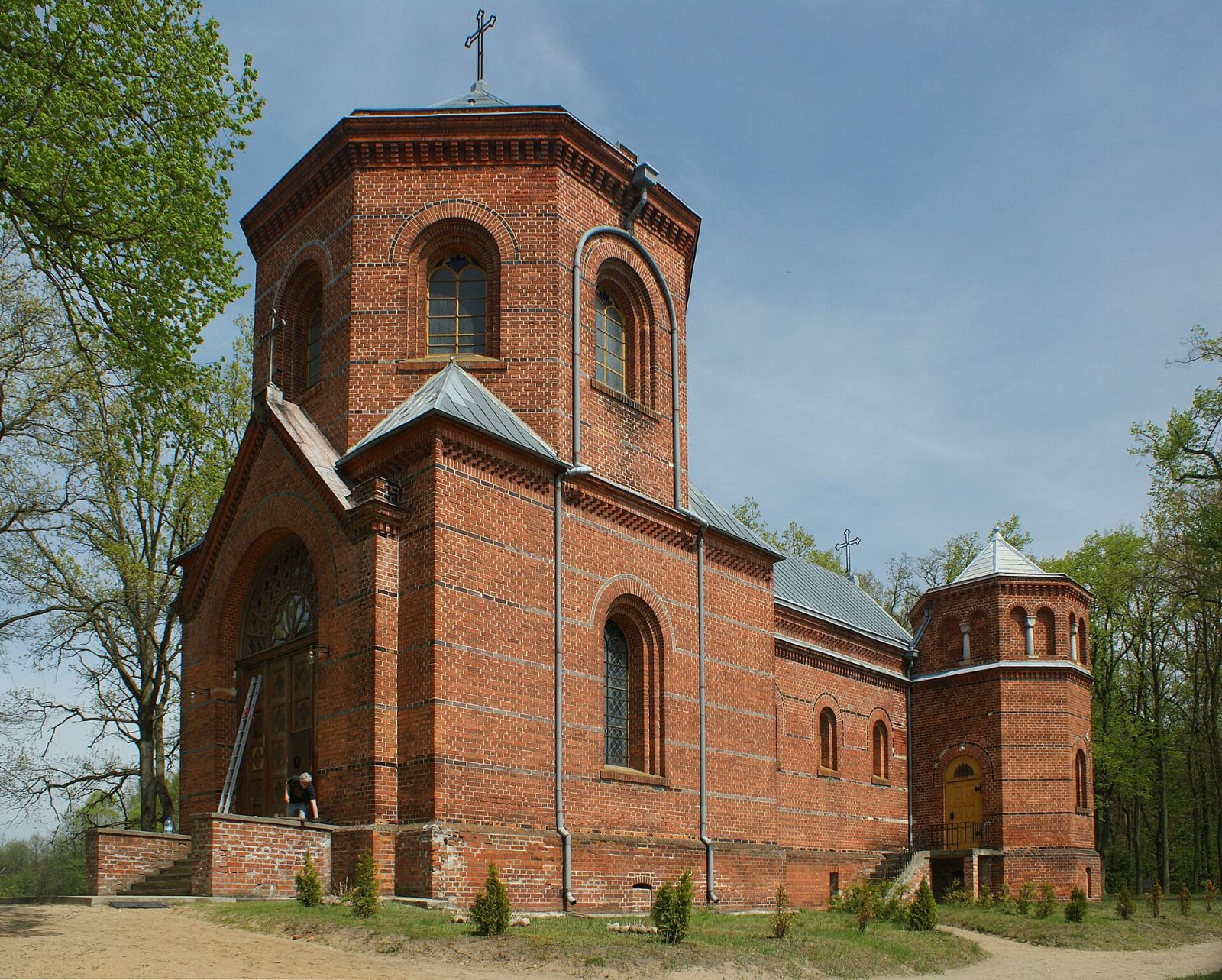 Kaplica grobowa Radziwiłłów, ob. kościół filialny pw. Matki Boskiej Ostrobramskiej, Antonin