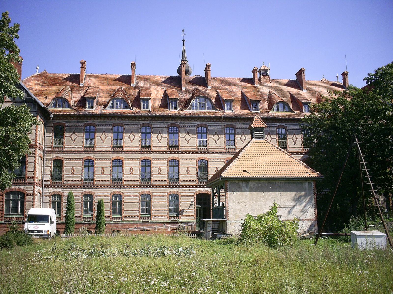 Klasztor z kaplicą, Małkowice