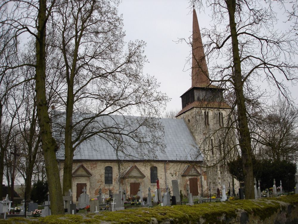 Kościół filialny pw. Matki Boskiej Królowej Polski, Kunowo