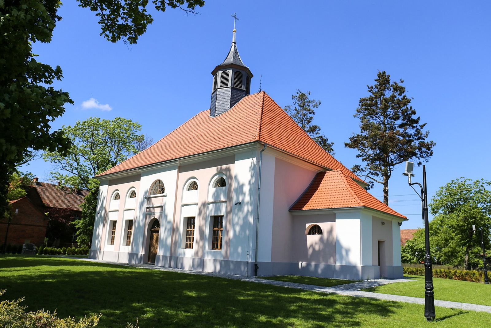 Kościół ewangelicki, ob. rzymskokatolicki filialny pw. św. Judy Tadeusza, Kurznie