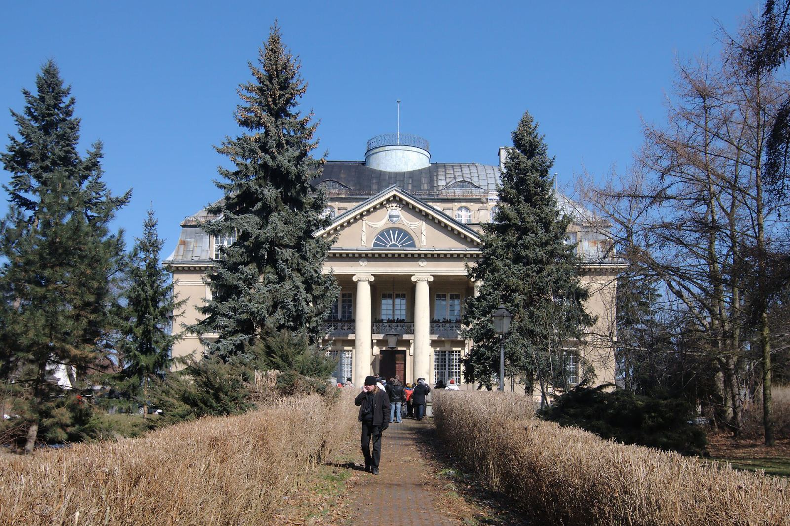 Zespół pałacowo-parkowy, Łubie