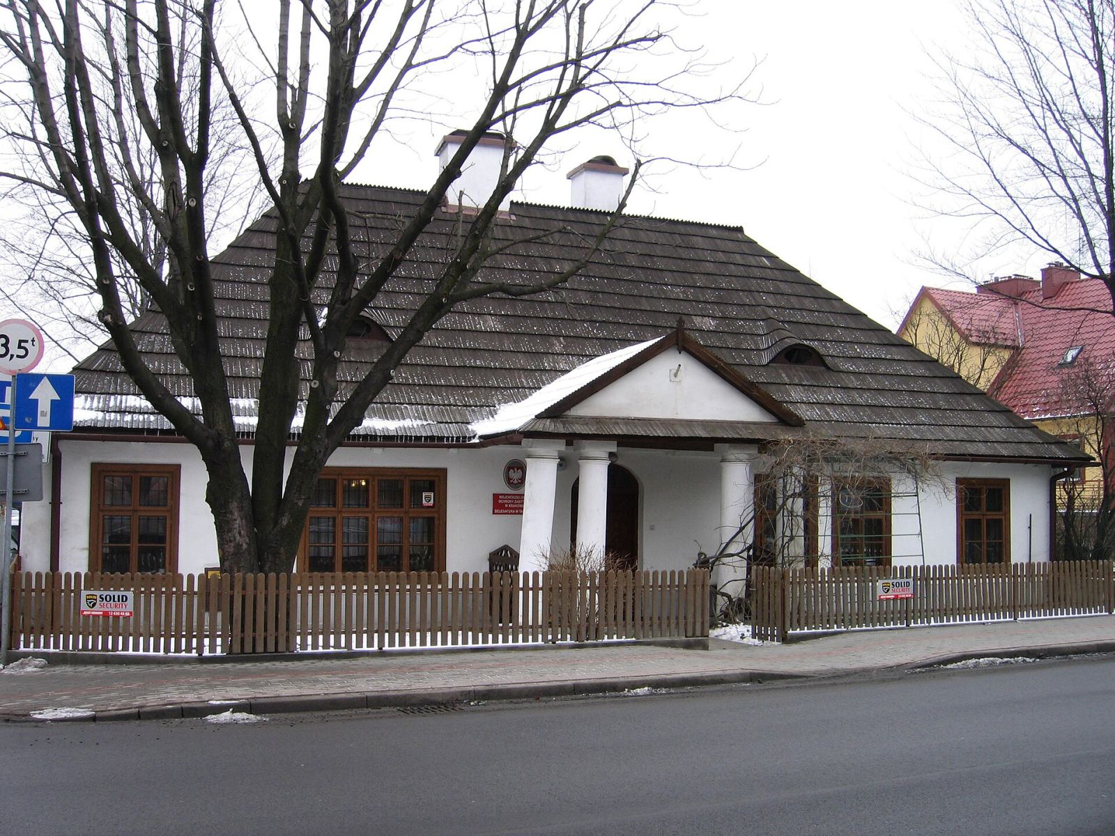 Dworek, Tarnów