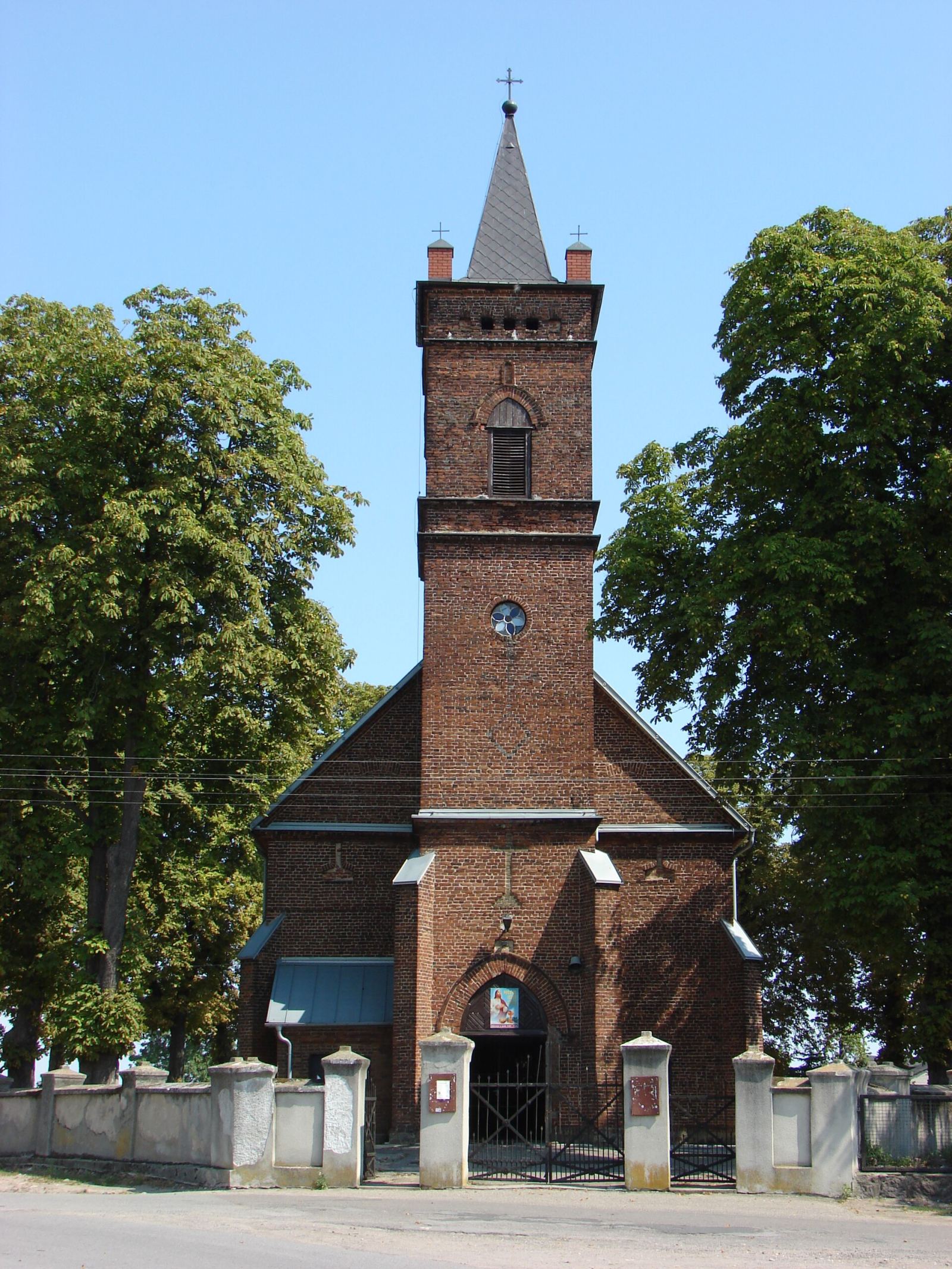Kościół parafialny pw. św.św. Bartłomieja i Wojciecha, Strzegocin
