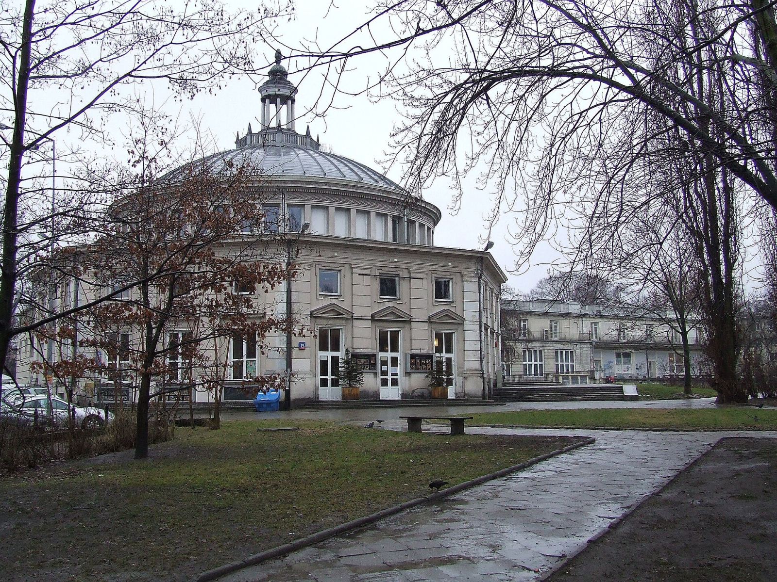 Otoczenie, Warszawa