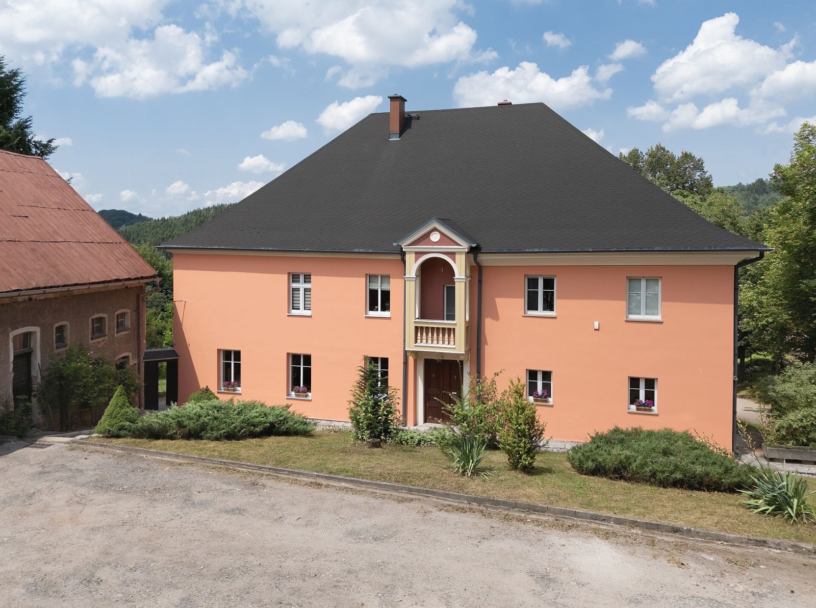 Plebania, Lewin Kłodzki