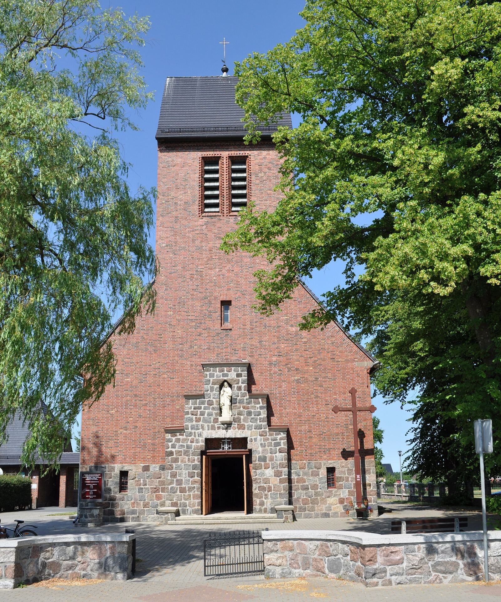 Kościół ewangelicki, Wierzchucino