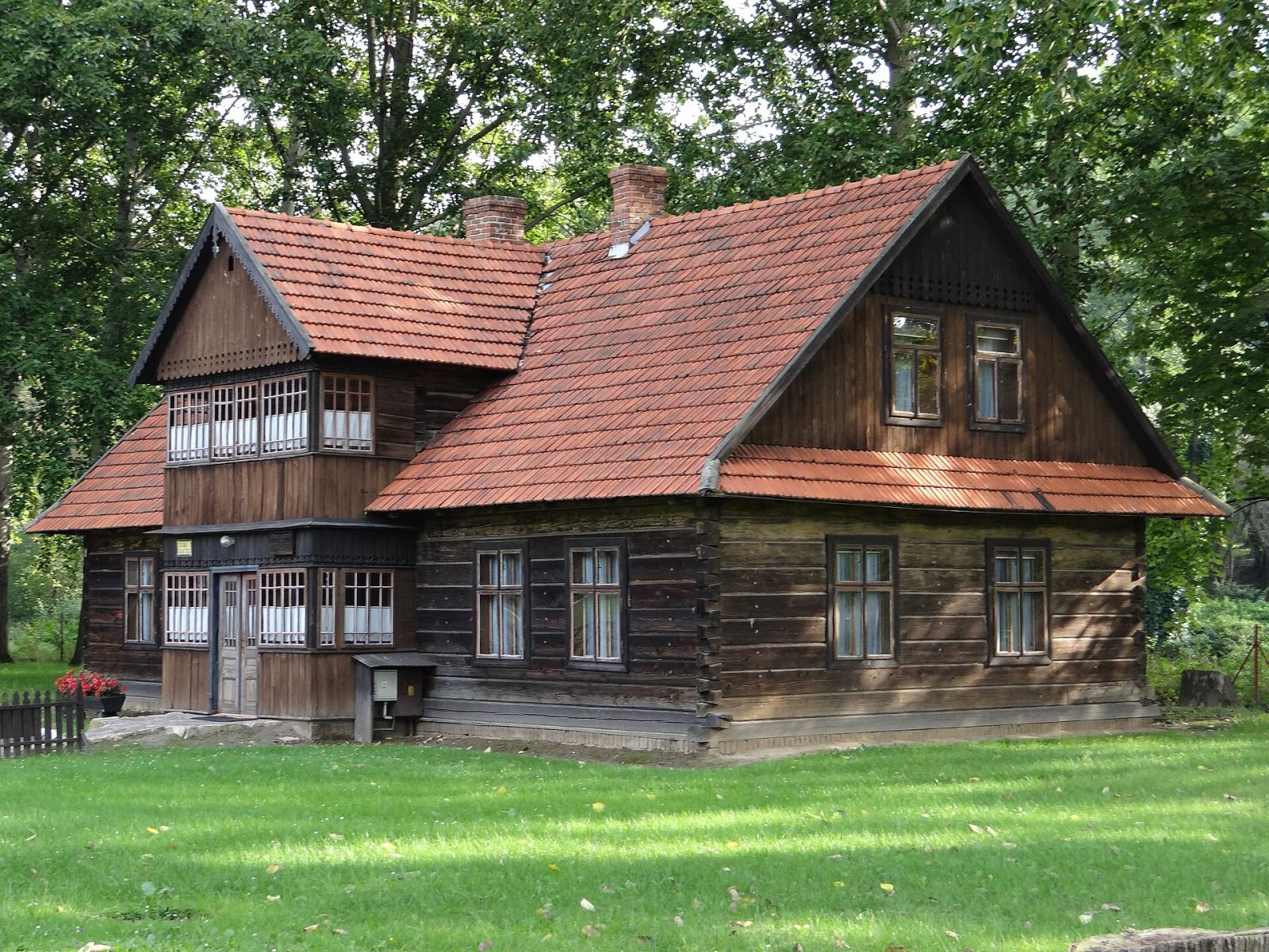 Szkoła, ob. tzw. dom Gacki, Przeworsk