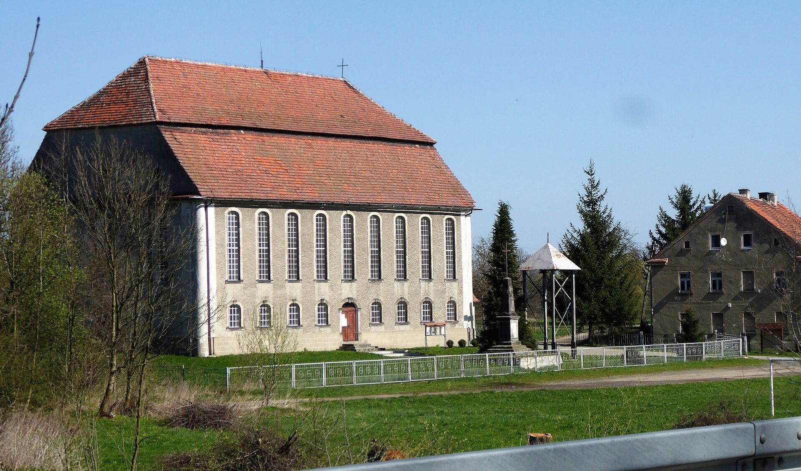 Kościół ewangelicki, ob. rzymskokatolicki pw. Zesłania Ducha Świętego, Mściszów