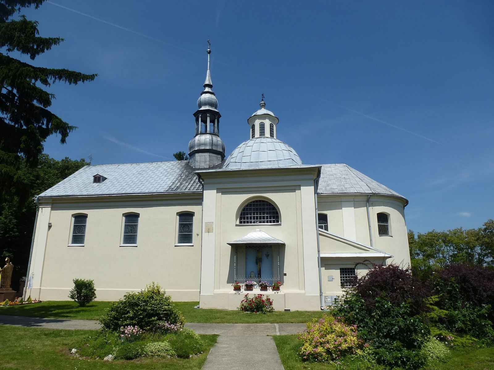Kościół parafialny pw. Wniebowzięcia Najświętszej Marii Panny, Książnice Wielkie