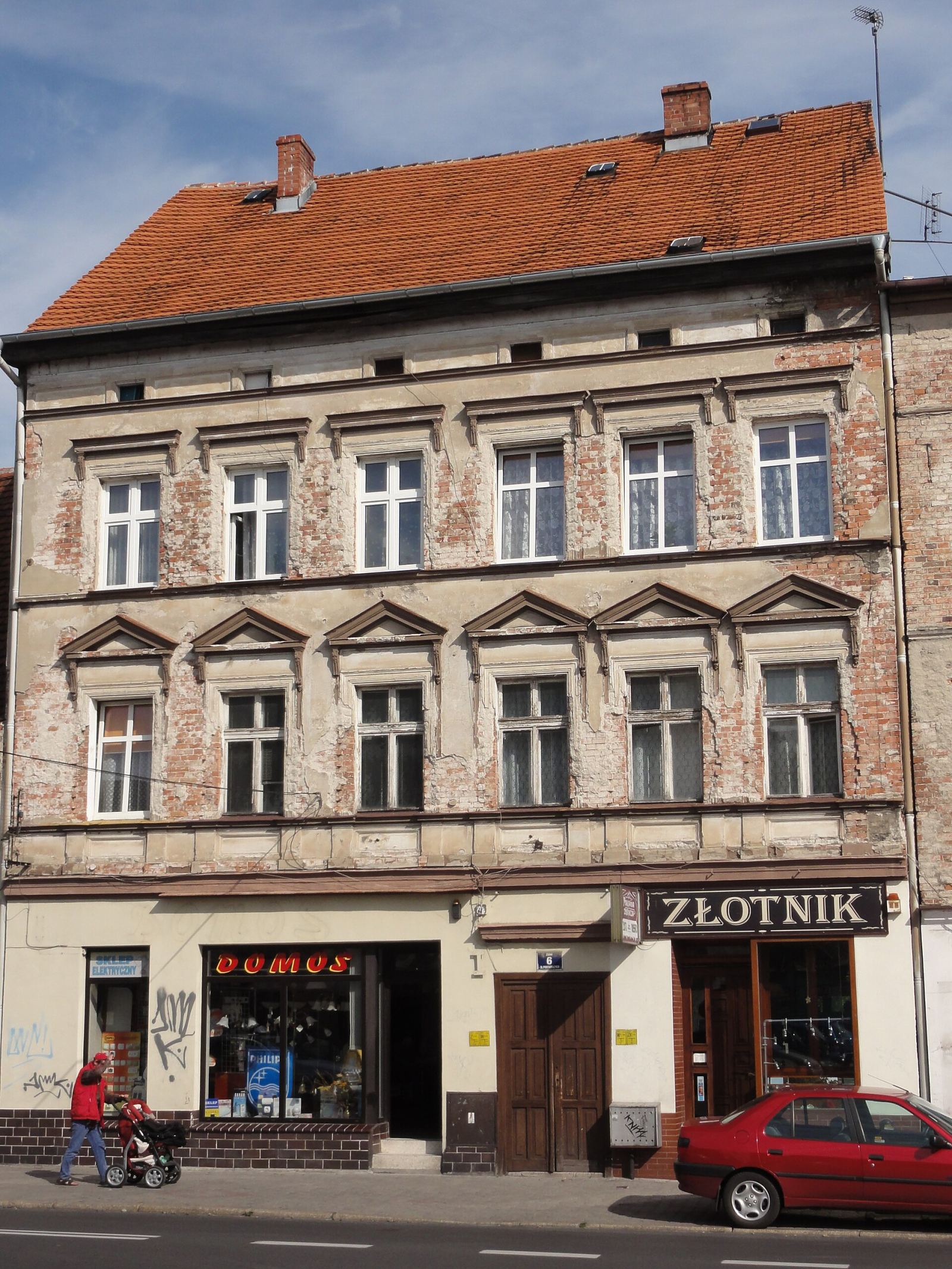 Dom, Żary