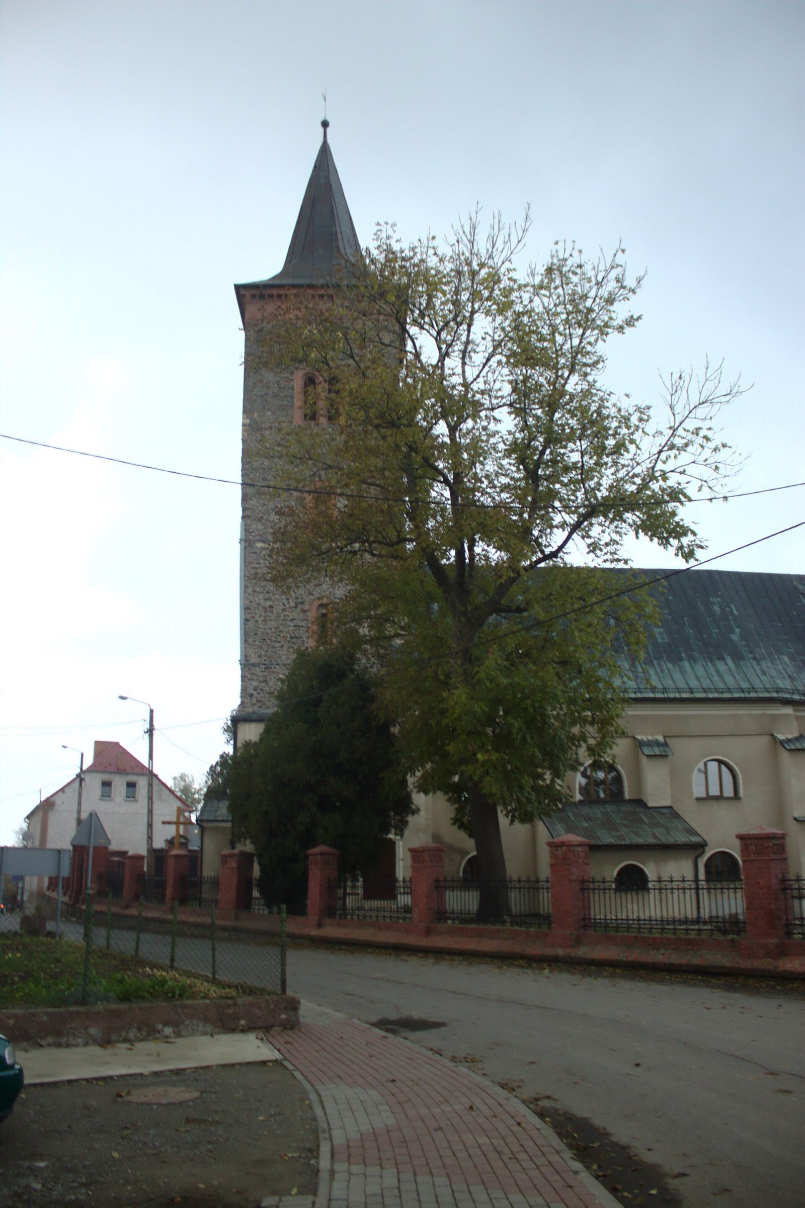 Kościół parafialny pw. Podwyższenia Krzyża, Lisięcice