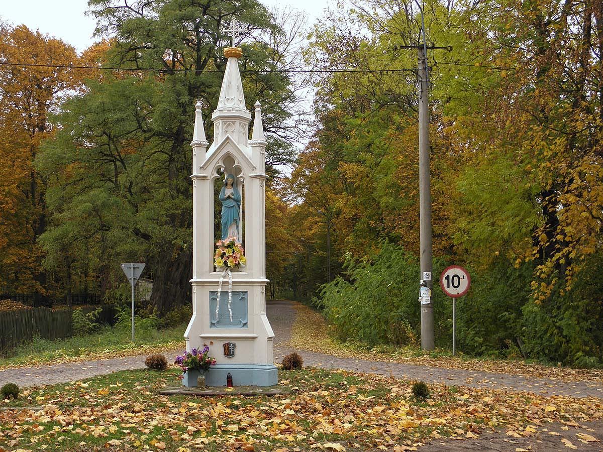 Kapliczka, Podzamcze