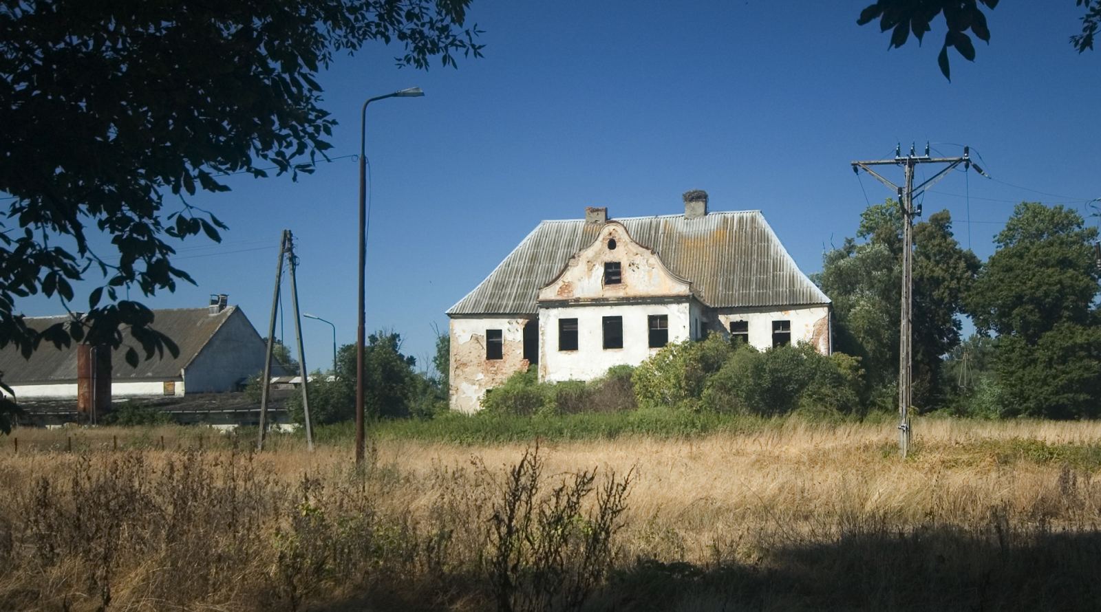 Dwór, Górzyce