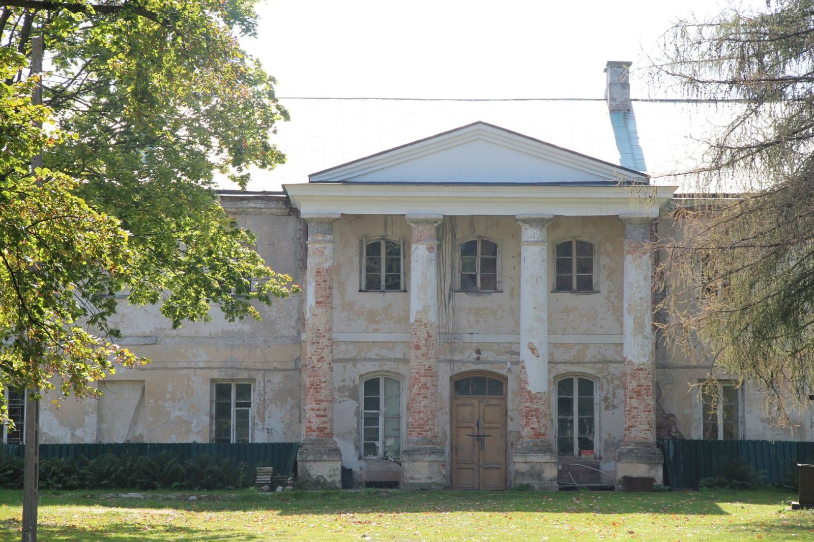Pałac, Osmolice Pierwsze