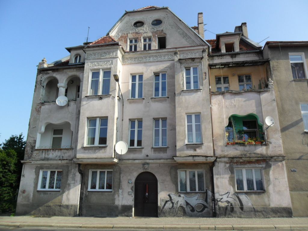 Dom, Gubin