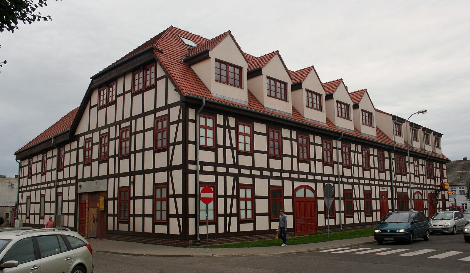 Dom, Drezdenko