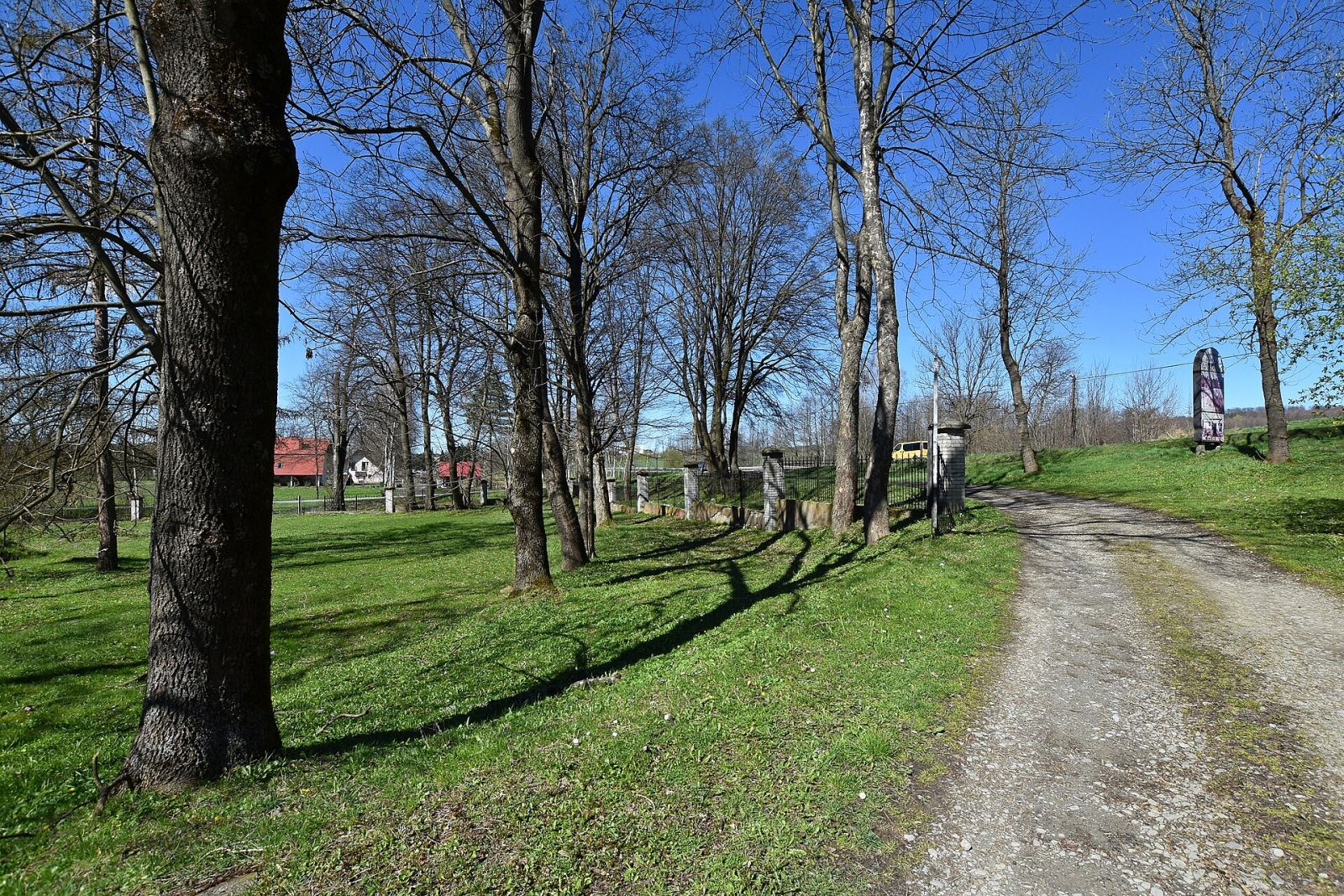 Ogród, Grabownica Starzeńska
