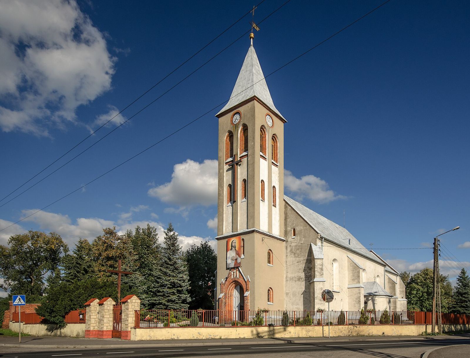 Kościół parafialny pw. św. Michała Archanioła, Solniki Wielkie