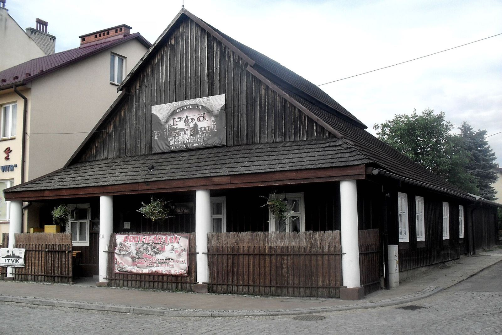 Dom, Kołaczyce