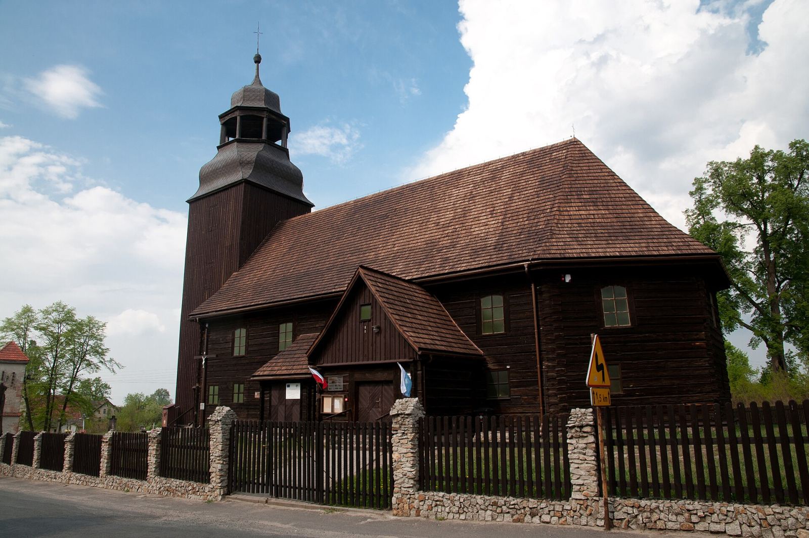 Kościół ewangelicki, ob. rzymskokatolicki filialny pw. św. Józefa, Złotów