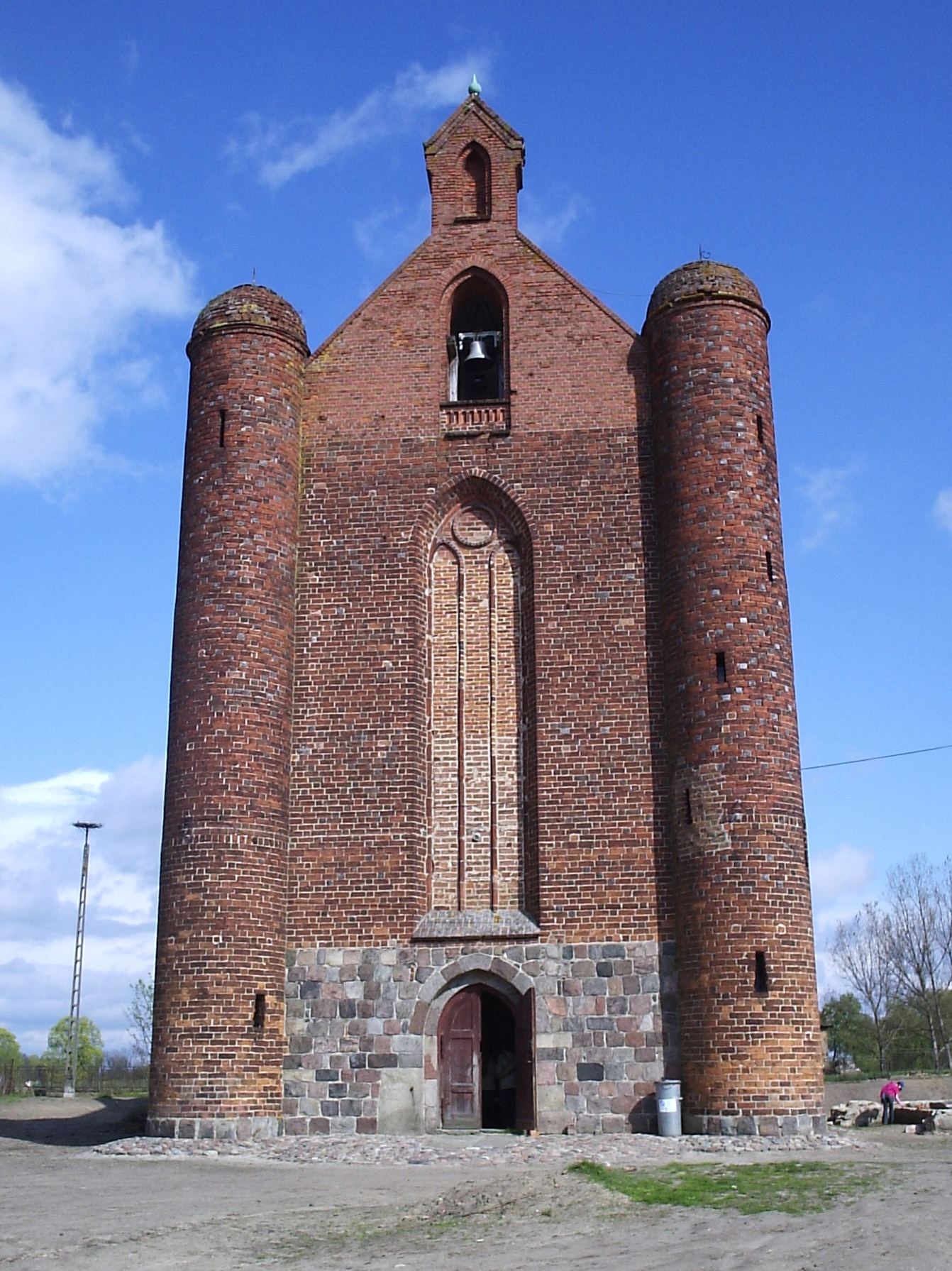 Kaplica templariuszy, ob. kościół filialny pw. św. Stanisława Kostki, Chwarszczany