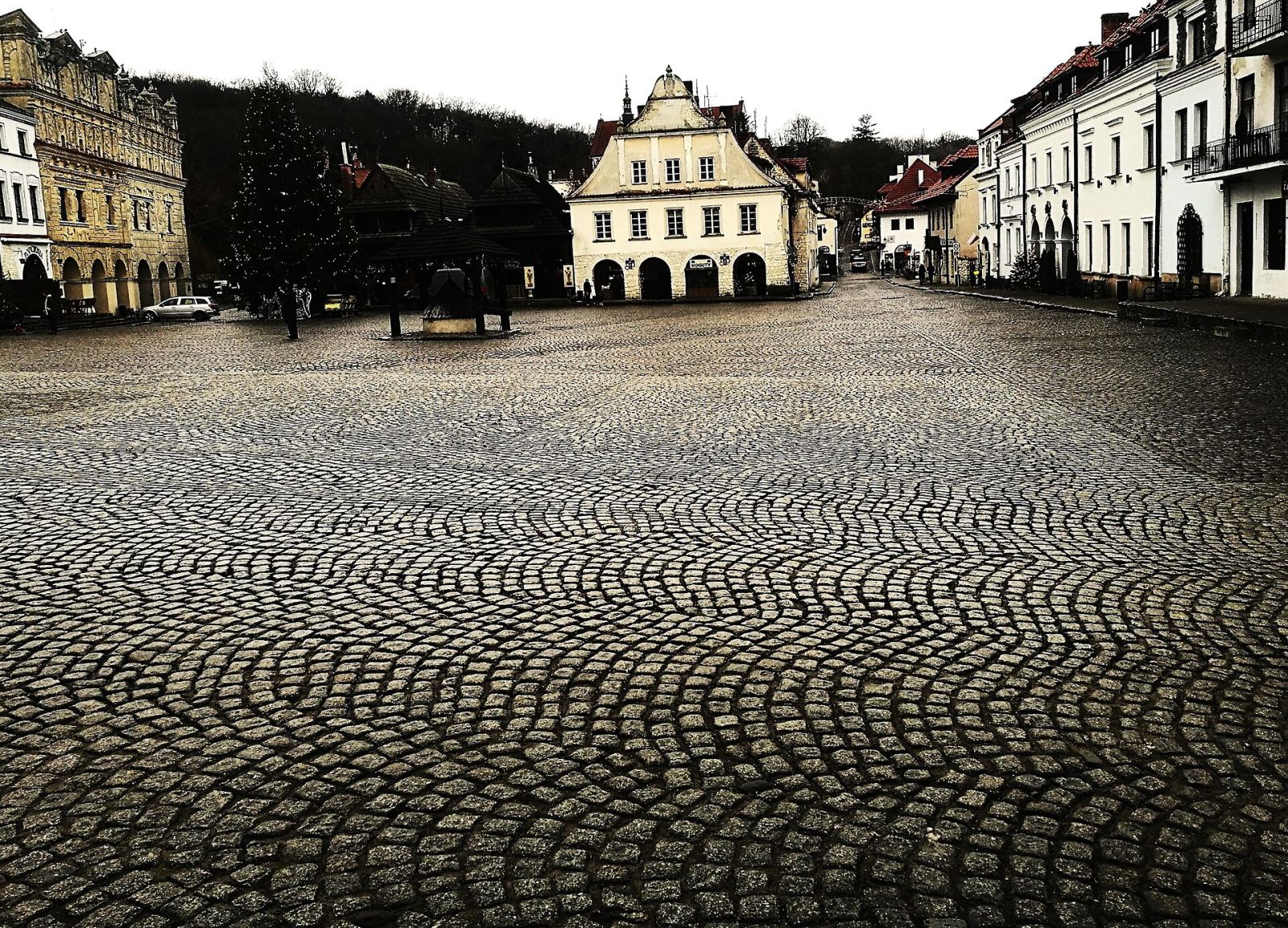 Studnia na Rynku, Kazimierz Dolny