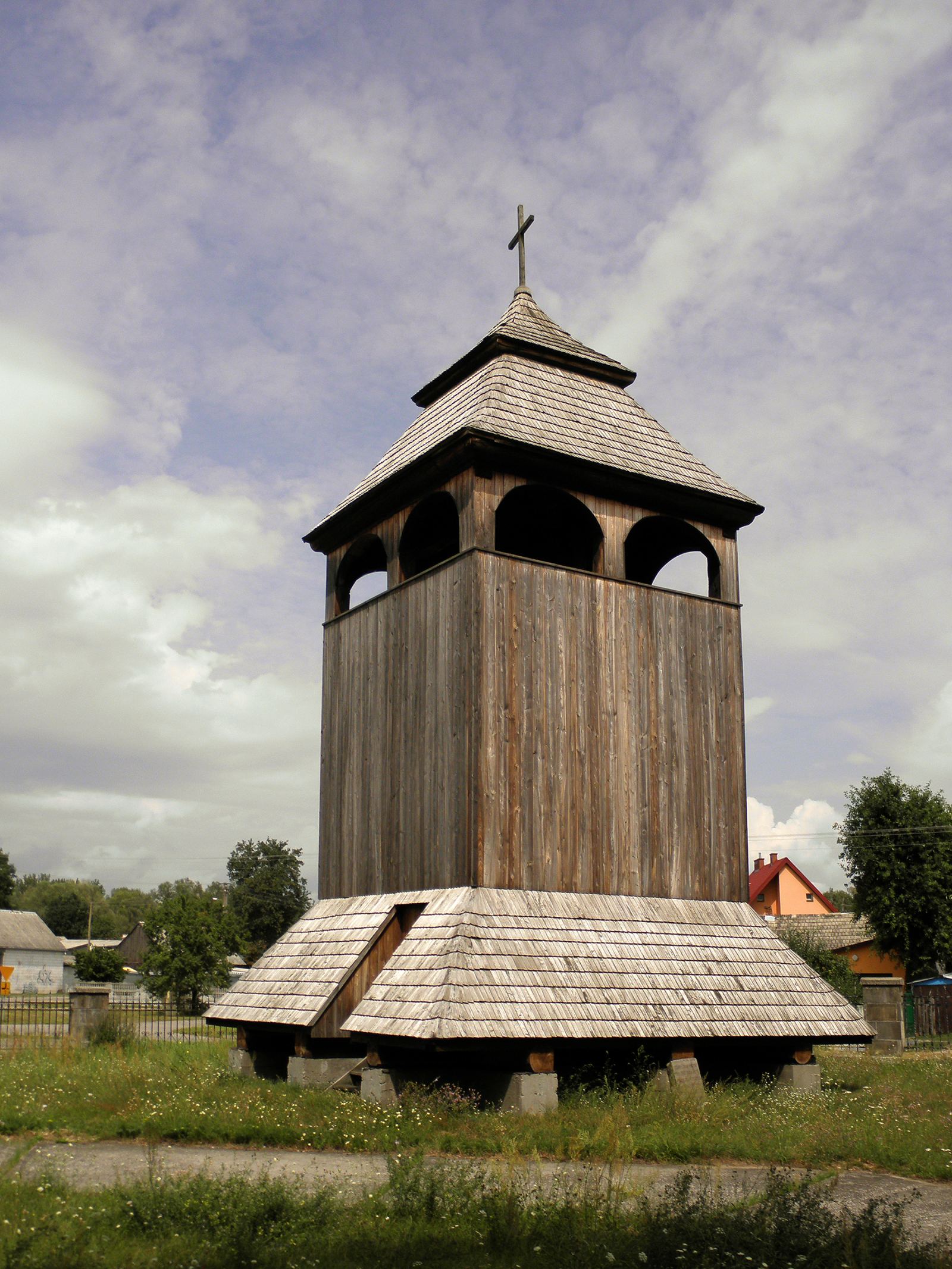 Dzwonnica cmentarna, Świerże Górne