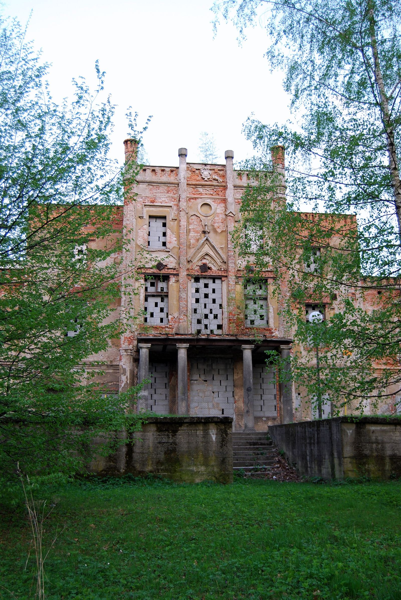 Pałac, ob. ośrodek opiekuńczo-wychowawczy, Jelenia Góra