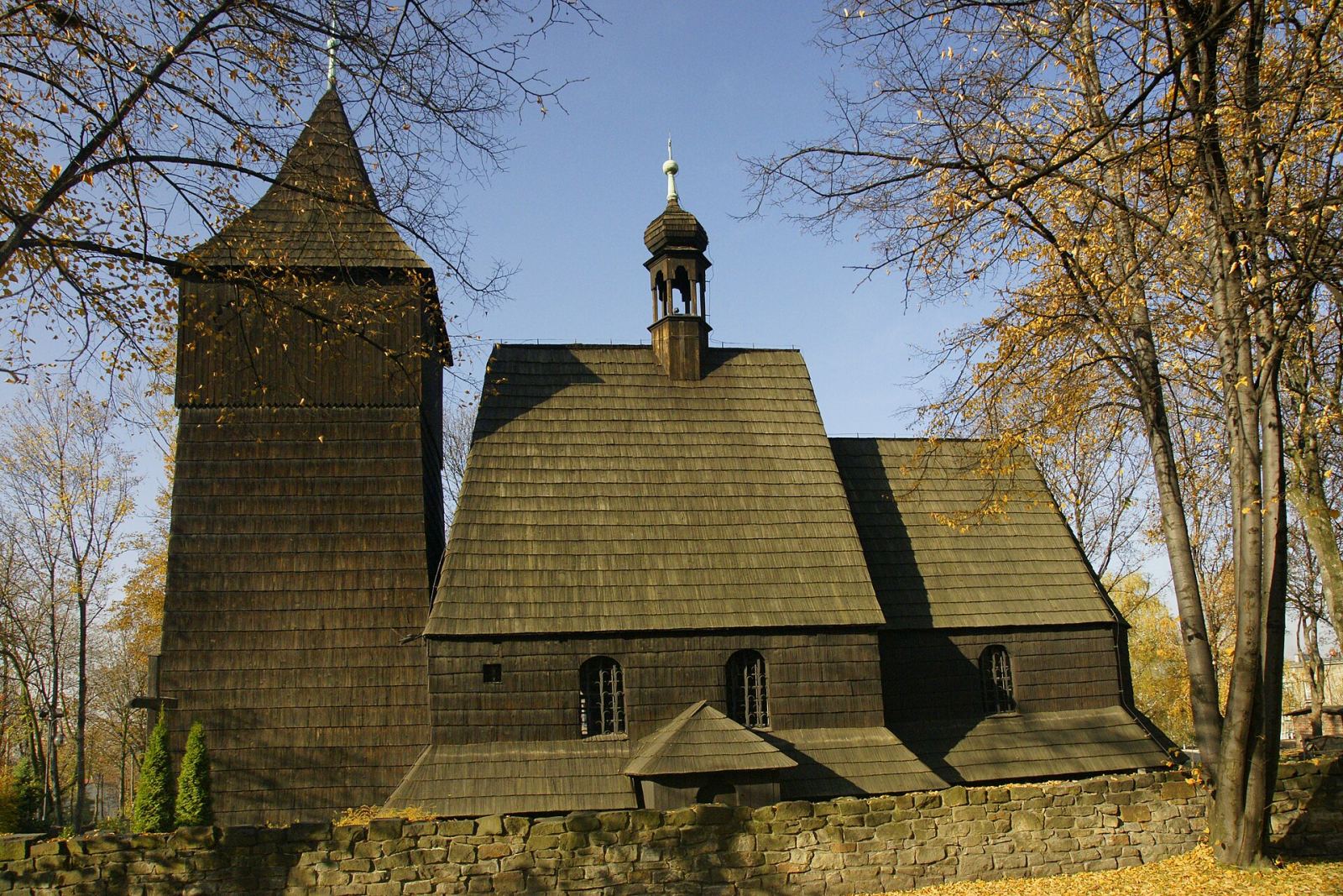 Kościół filialny, ob. parafialny pw. św. Wawrzyńca, Chorzów