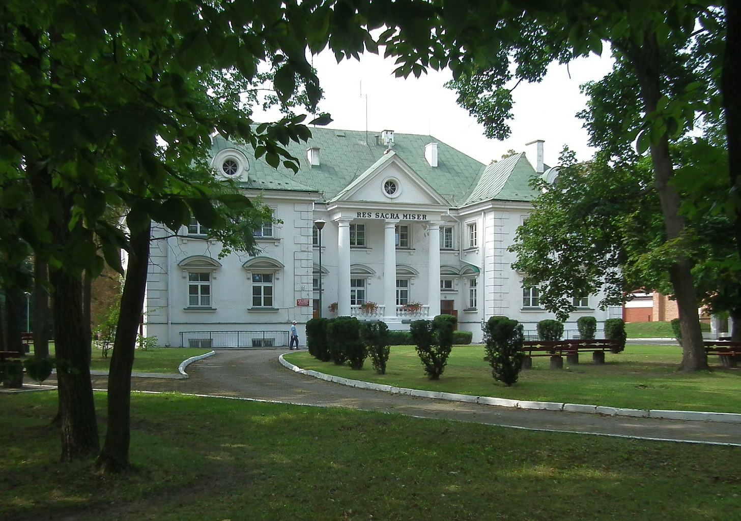 Zespół pałacowy, Gościeradów-Folwark