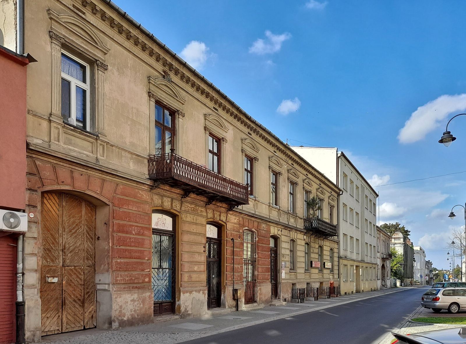 Dom, Piotrków Trybunalski