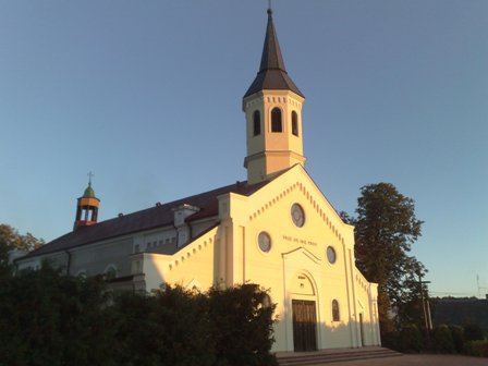Kościół parafialny pw. św. Stanisława Biskupa, Dobrzyjałowo