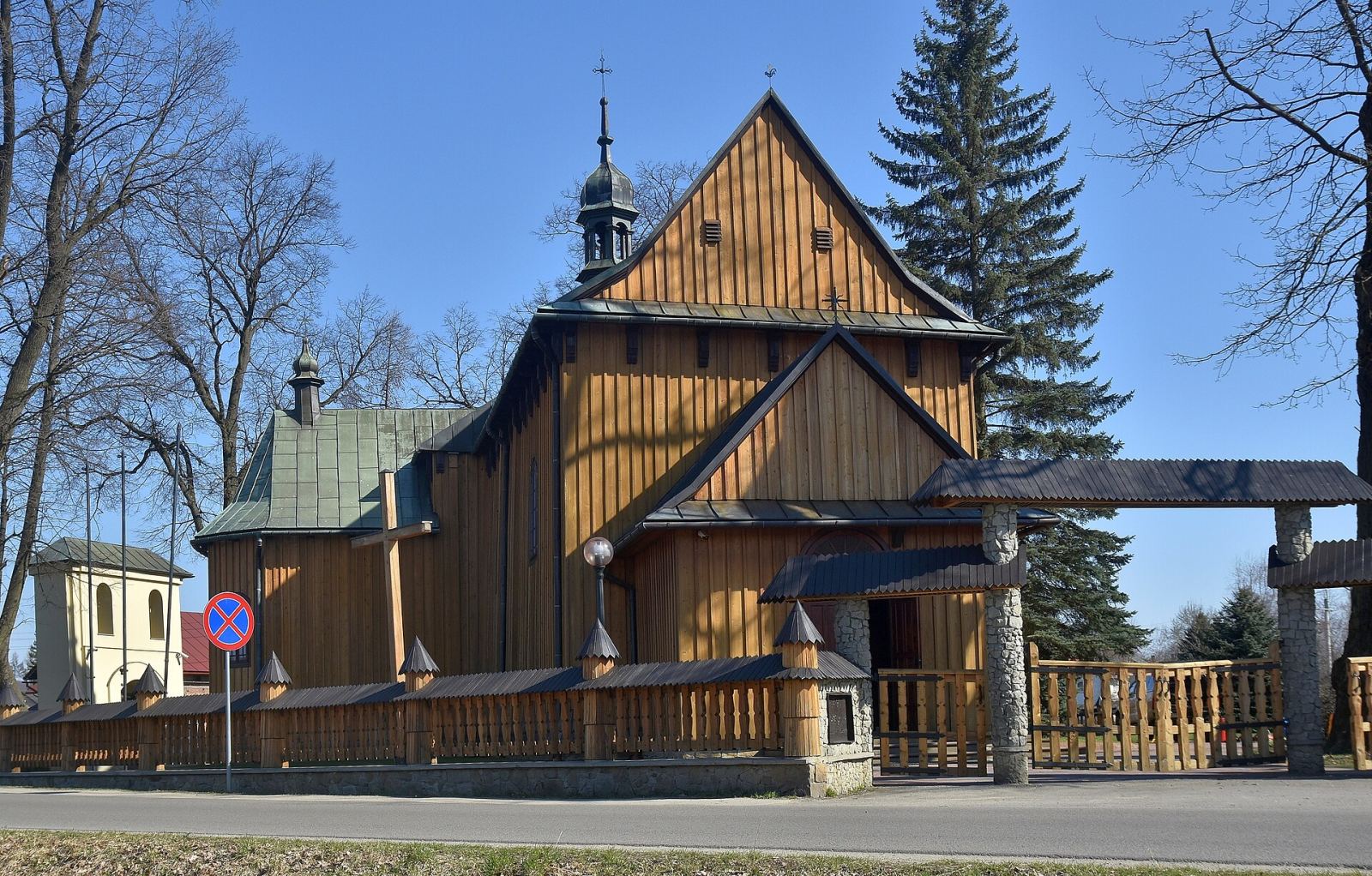 Kościół parafialny pw. św. Stanisława Biskupa, Humniska