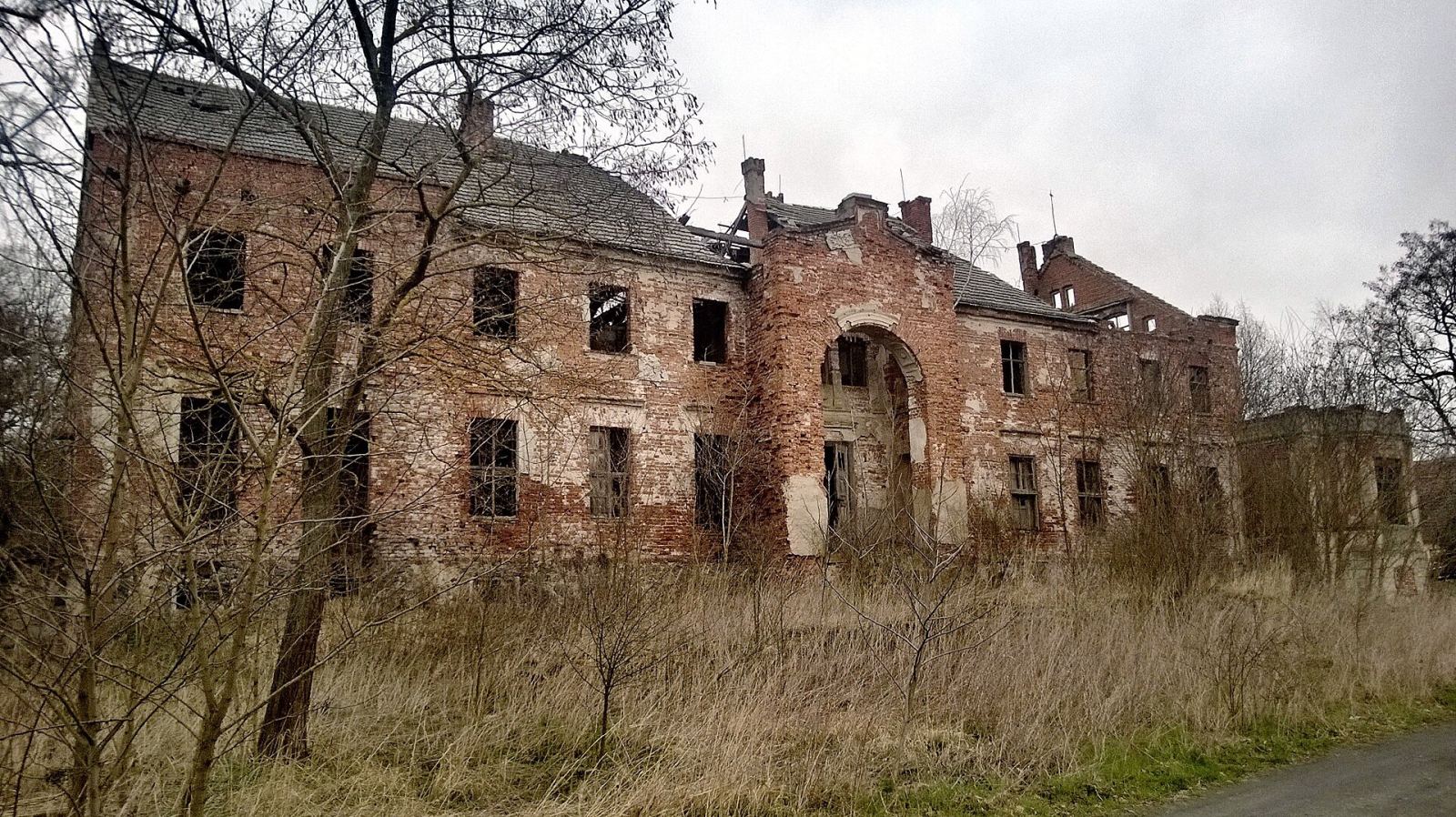 Pałac, Gądno