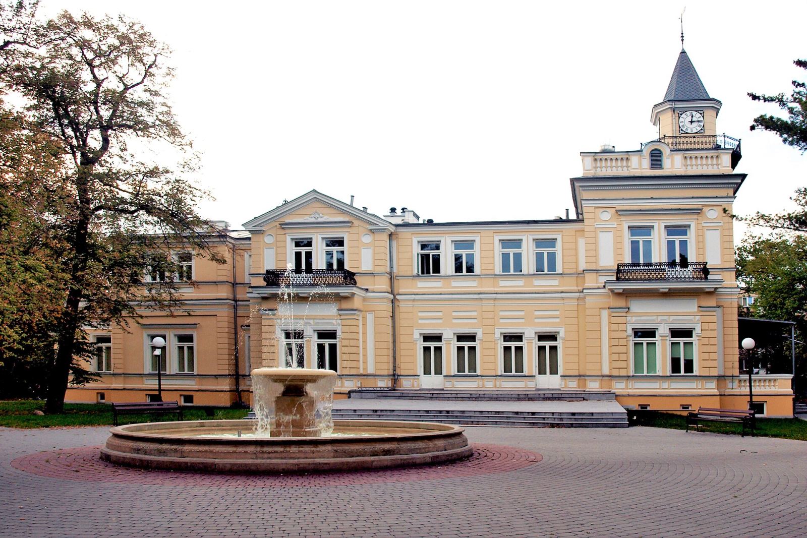 Otoczenie, Pruszków