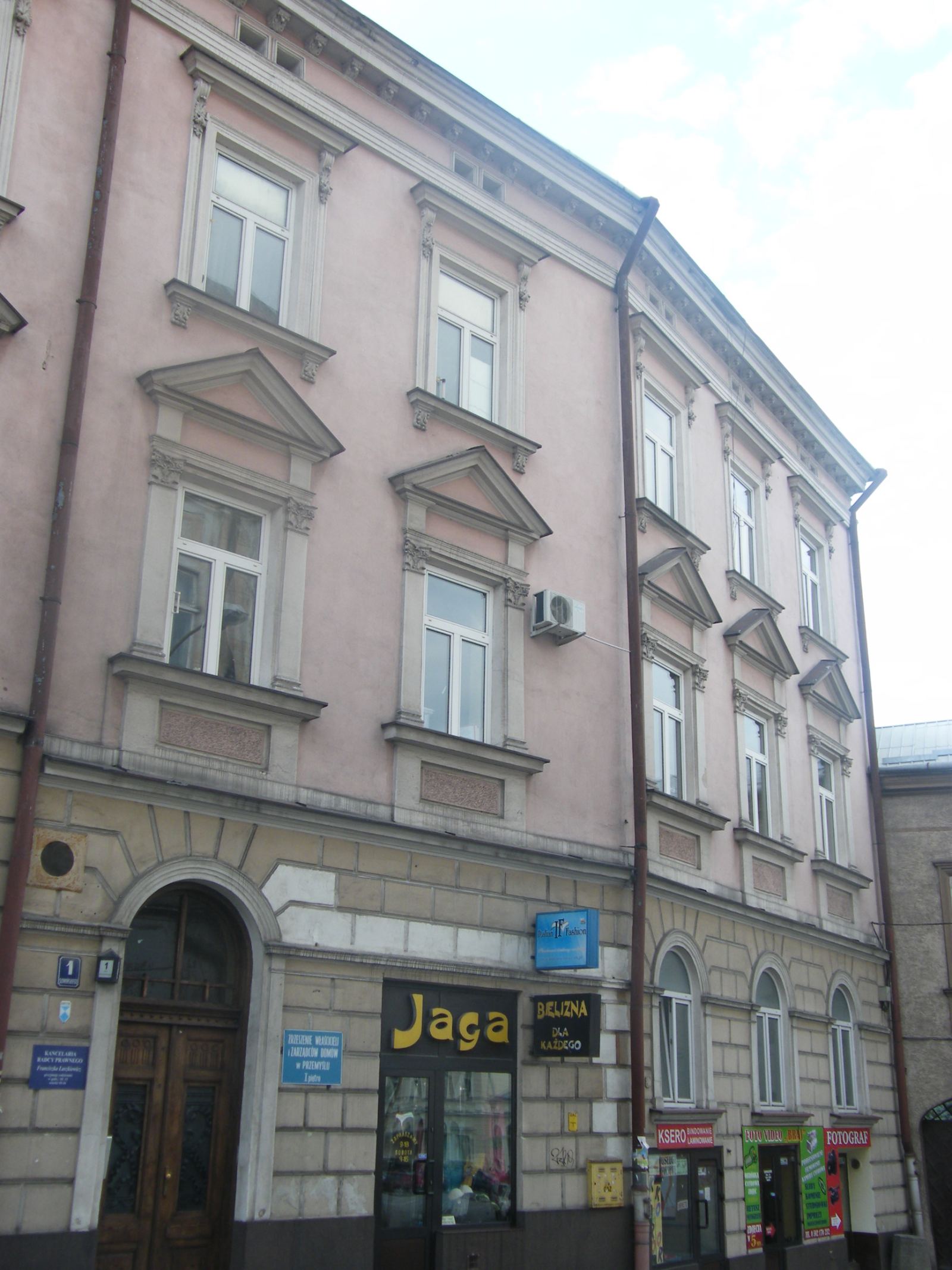 Kamienica, Przemyśl