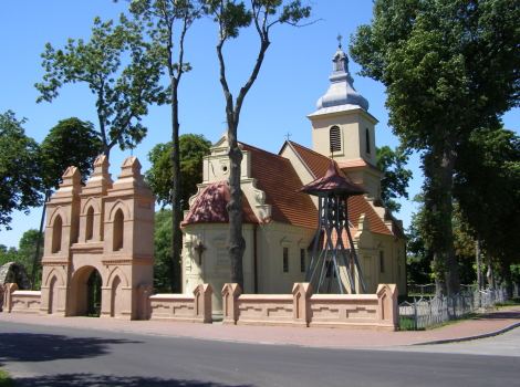 Ogrodzenie z bramą, Wąsosze