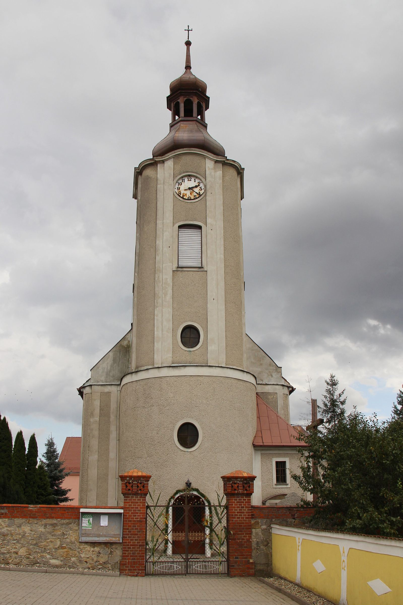 Kościół parafialny pw. Nawiedzenia Najświętszej Marii Panny, Goworowice