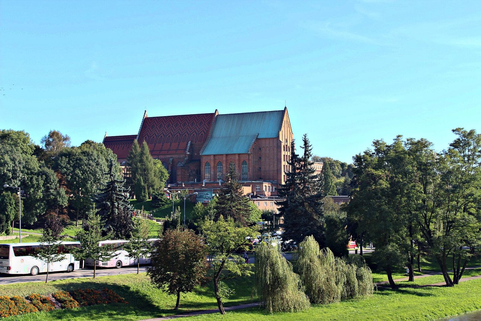 D. zespół klasztorny Dominikanów, Oświęcim