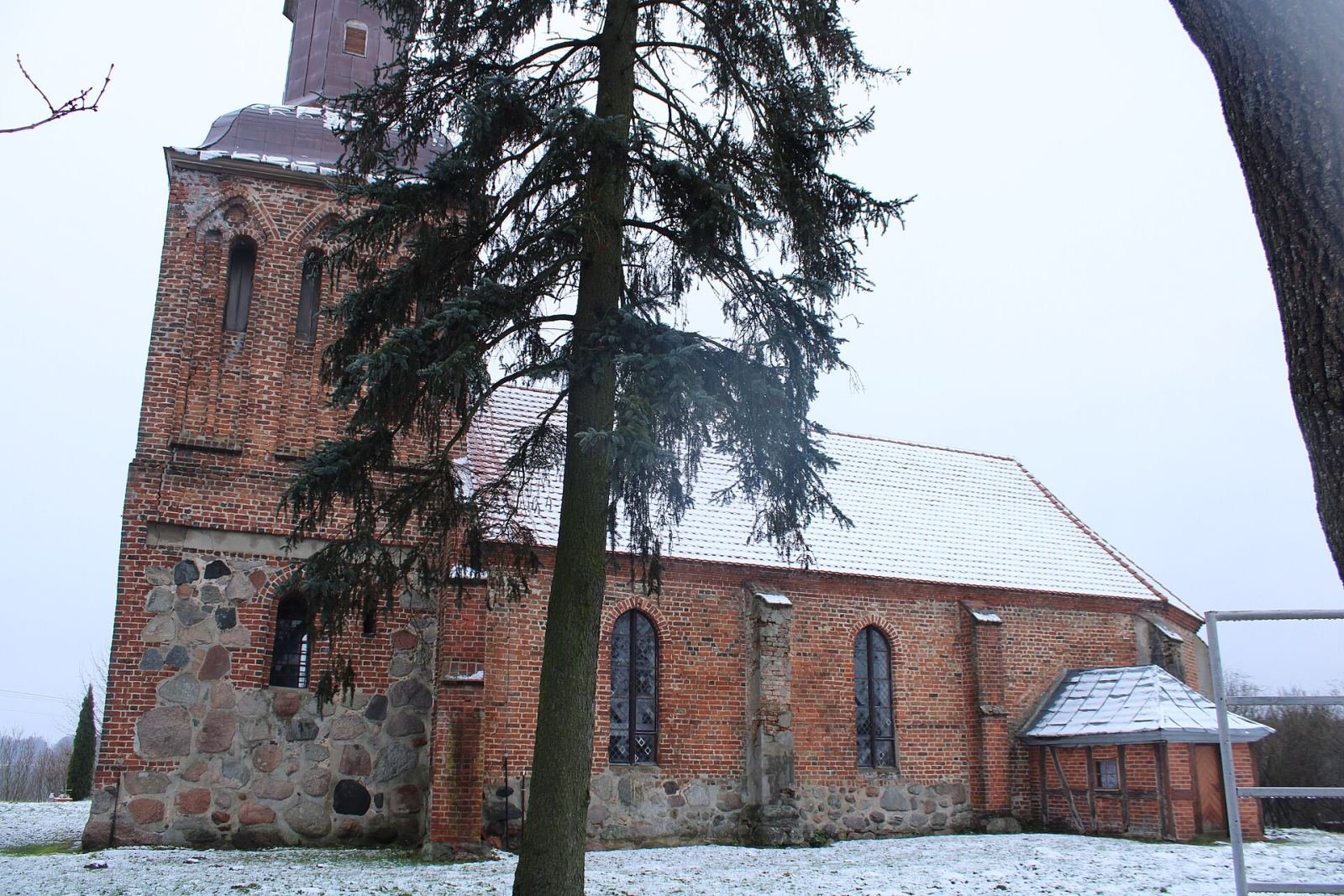 Kościół filialny pw. Najświętszego Serca Pana Jezusa, Niemierze