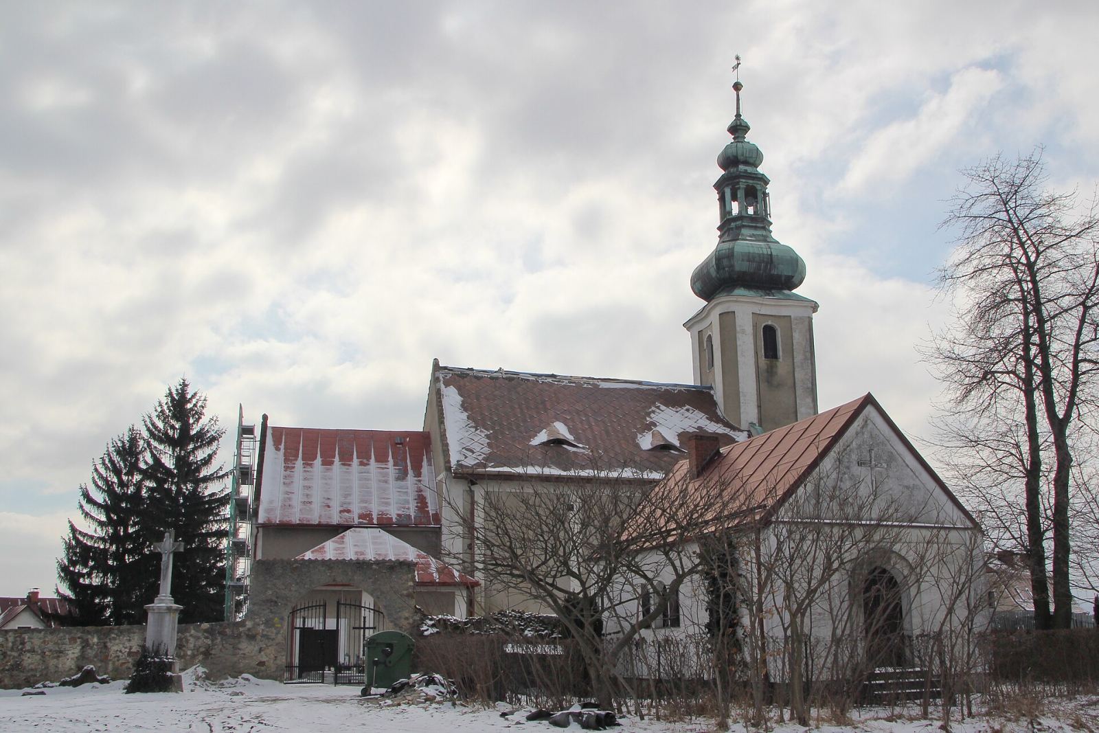 Kościół parafialny pw. Zwiastowania Najświętszej Marii Panny, Biskupów