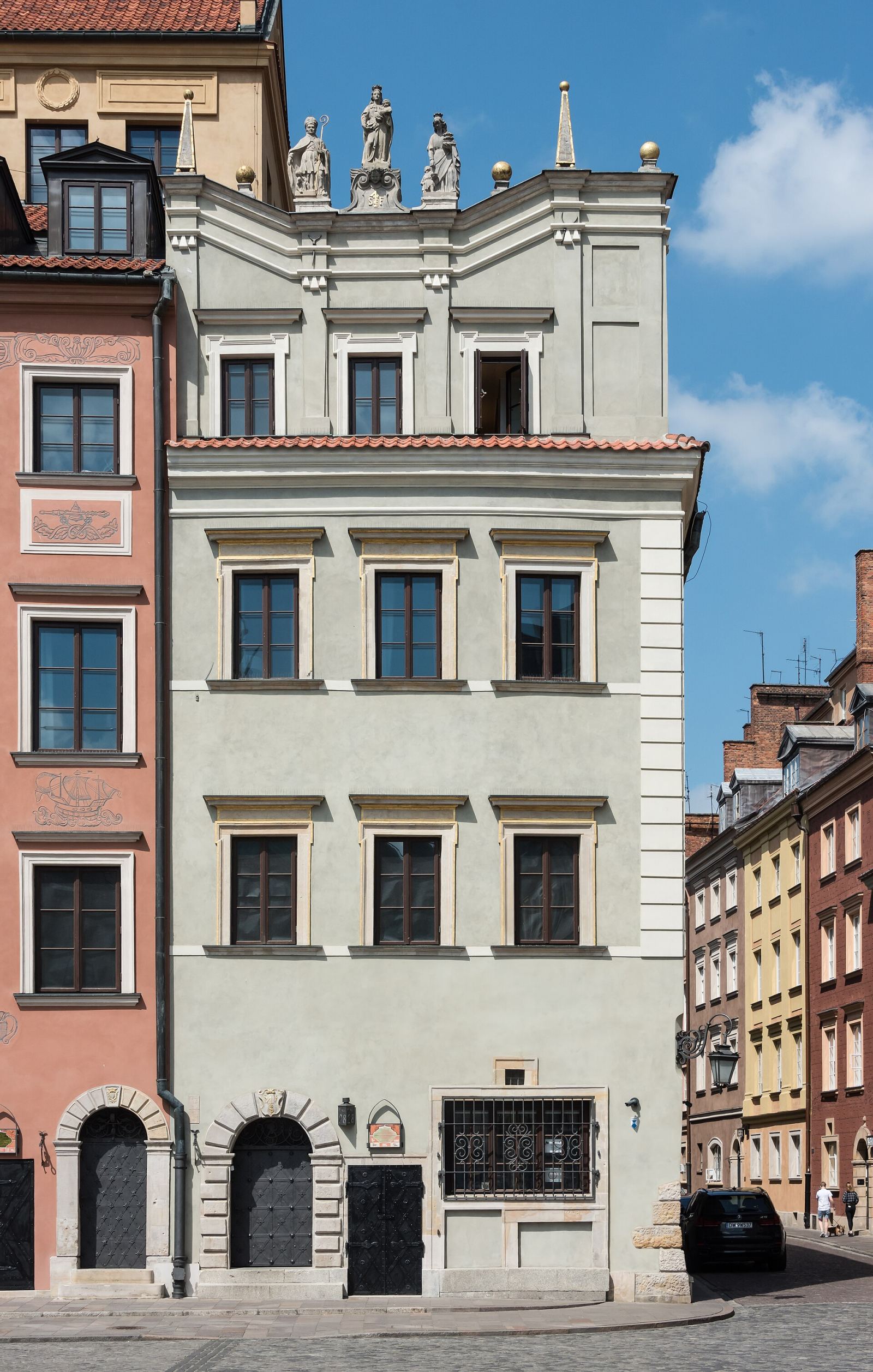 Kamienica Falkiewiczowska, ob. Muzeum Warszawy, Warszawa