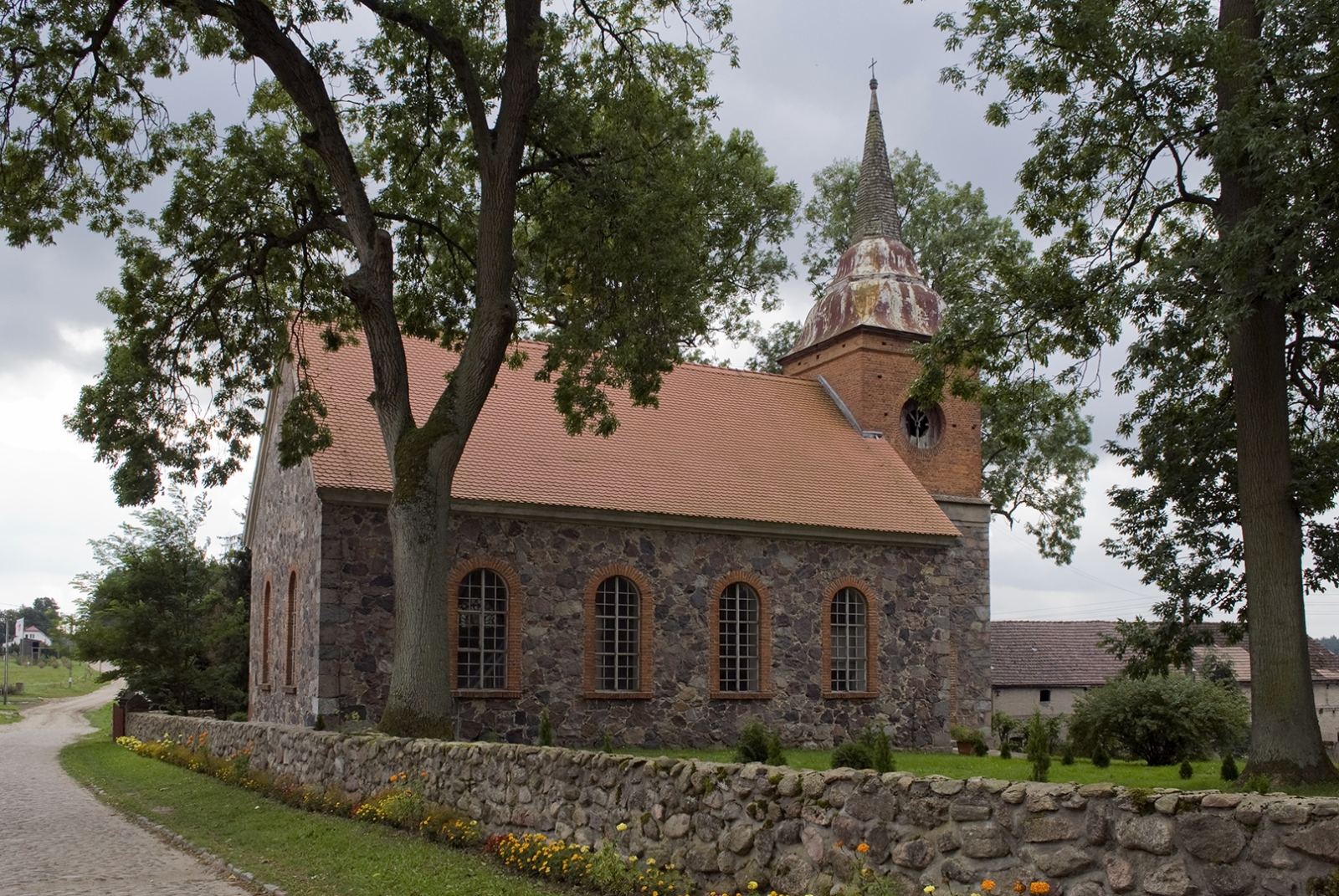 Kościół ewangelicki, ob. rzymskokatolicki pw. św. Józefa, Bonin
