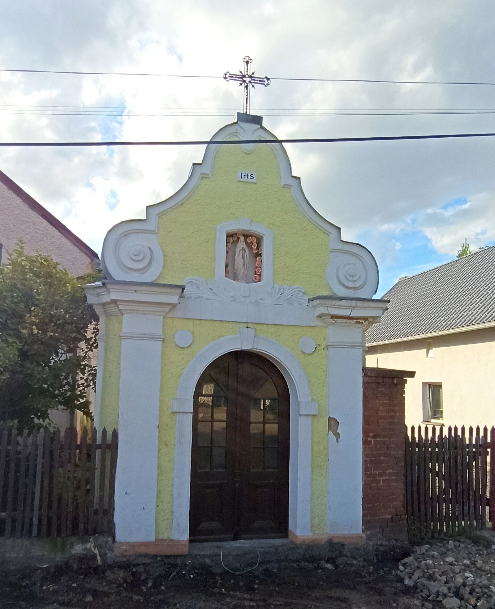 Kapliczka, Trzebina