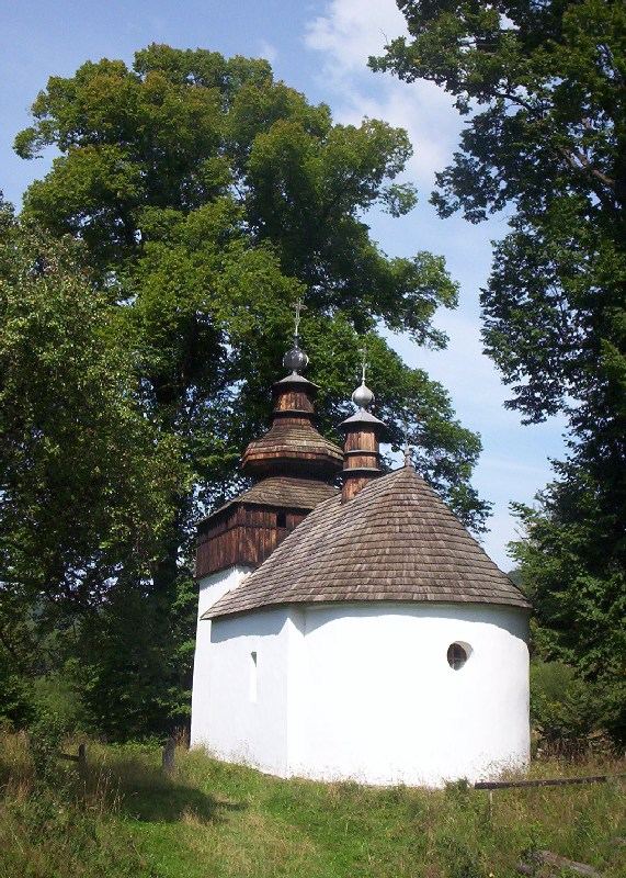 Cerkiew greckokatolicka pw. św. Michała Archanioła, Izby