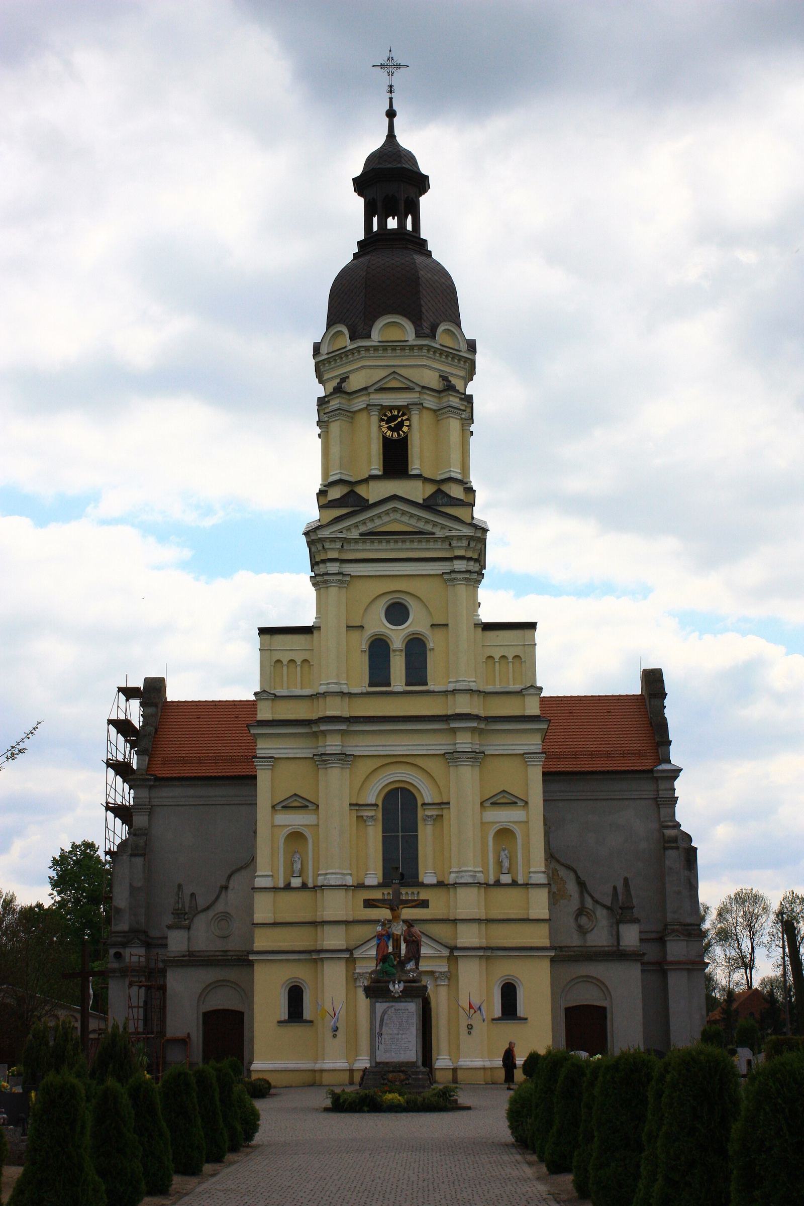 Kościół parafialny pw. Wszystkich Świętych, Golejewko