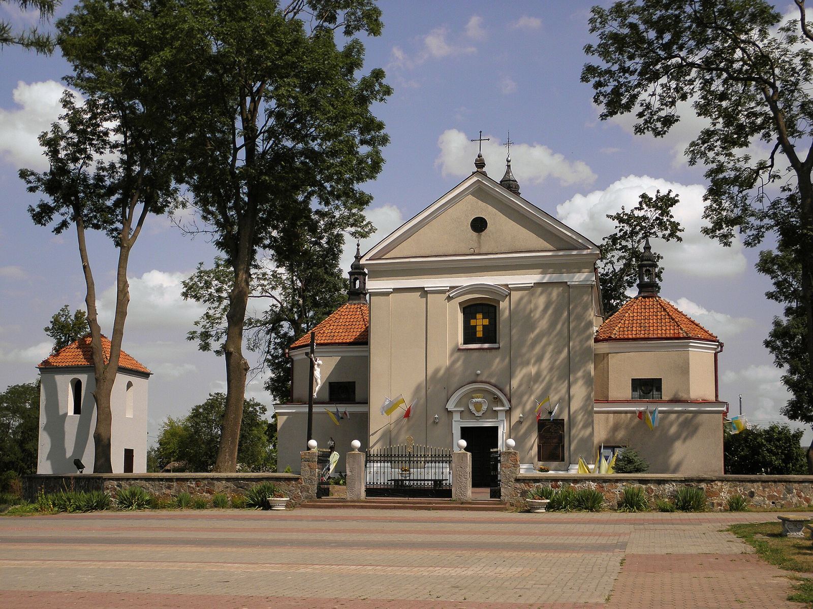 Kościół parafialny pw. św. Marii Magdaleny, Wrzeszczów